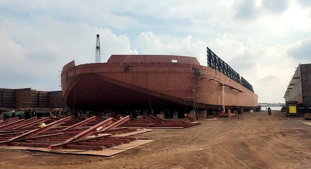 Perawatan Kapal di Shipyard